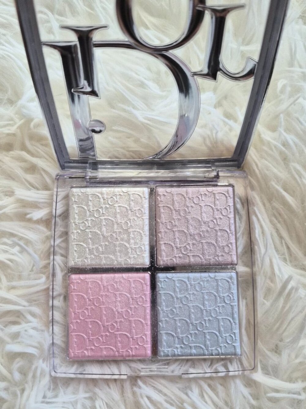 Limited Edition ✅️ Dior backstage Frosted Opal Highlighter Palette